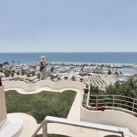 El árbol - Rooftop Pool - Puerto Deportivo *